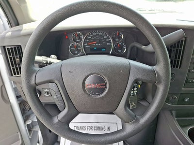2025 GMC Savana Cutaway 3500 1WT