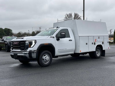 2026 GMC Sierra 3500 HD Chassis Cab Pro