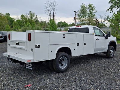 2026 GMC Sierra 3500 HD Chassis Cab Pro
