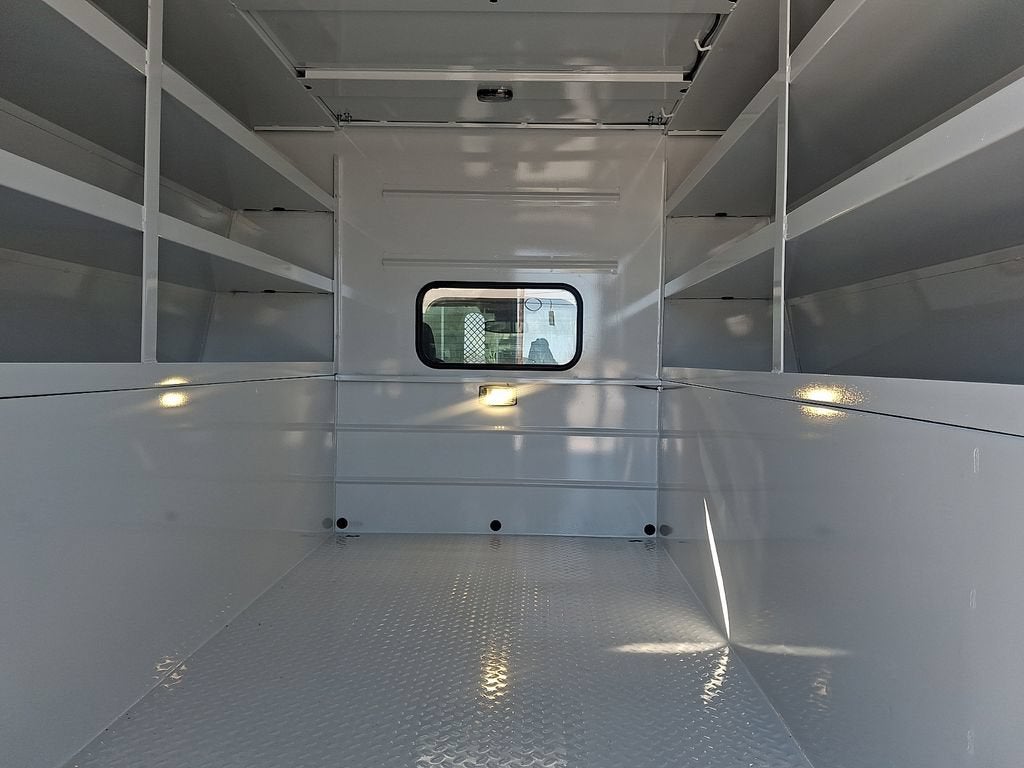 2025 GMC Sierra 3500 HD Chassis Cab Pro
