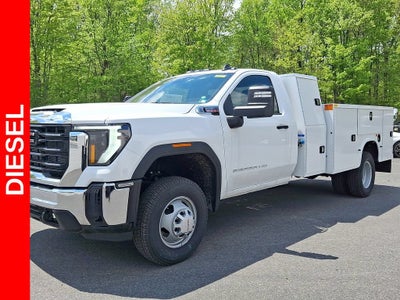 2025 GMC Sierra 3500 HD Chassis Cab Pro