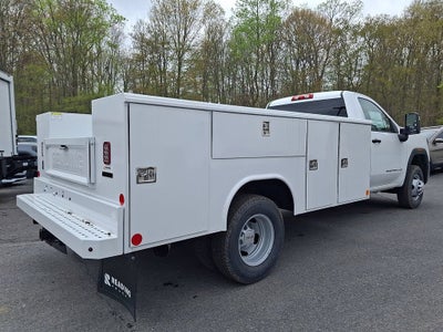 2026 GMC Sierra 3500 HD Chassis Cab Pro