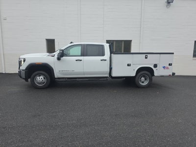 2025 GMC Sierra 3500 HD Chassis Cab Pro