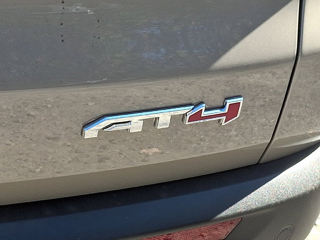 2027 GMC Acadia AT4