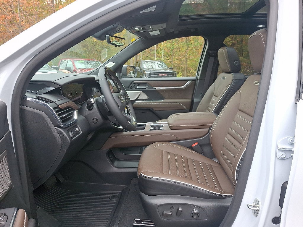 2027 GMC Acadia Denali Ultimate