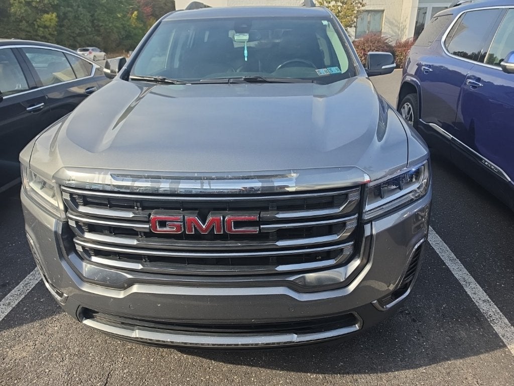 2021 GMC Acadia AT4