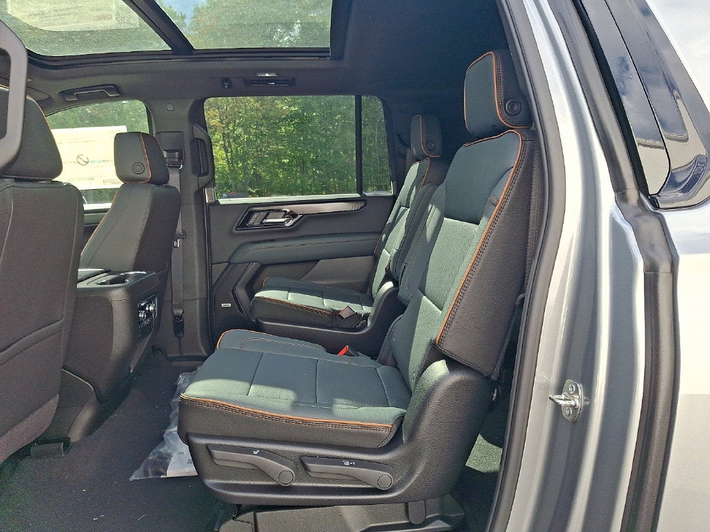 2026 GMC Yukon XL AT4 - Photo 6