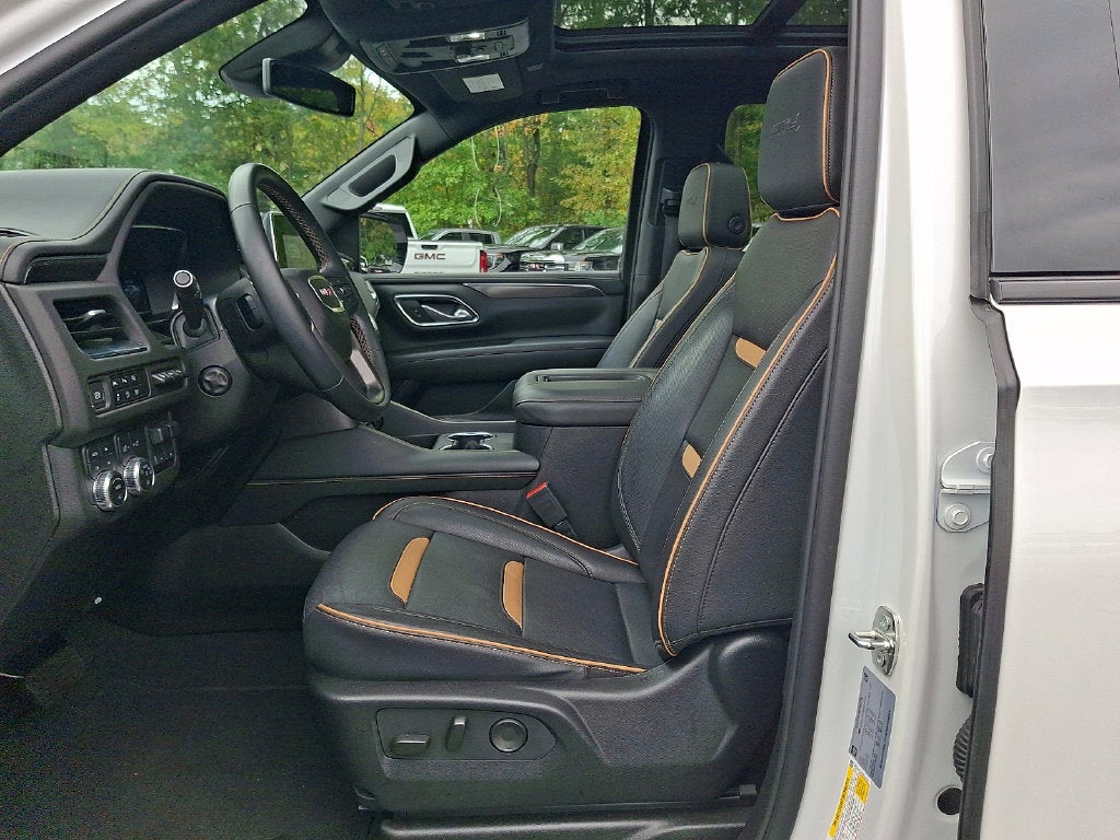 2023 GMC Yukon XL AT4