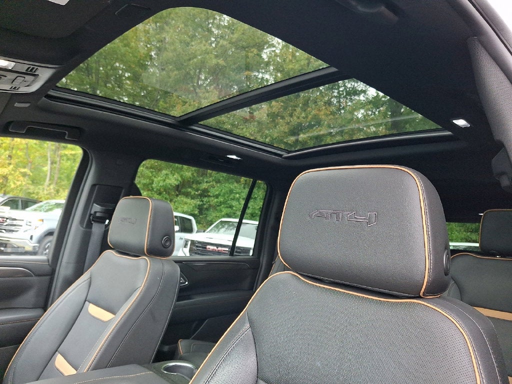 2023 GMC Yukon XL AT4