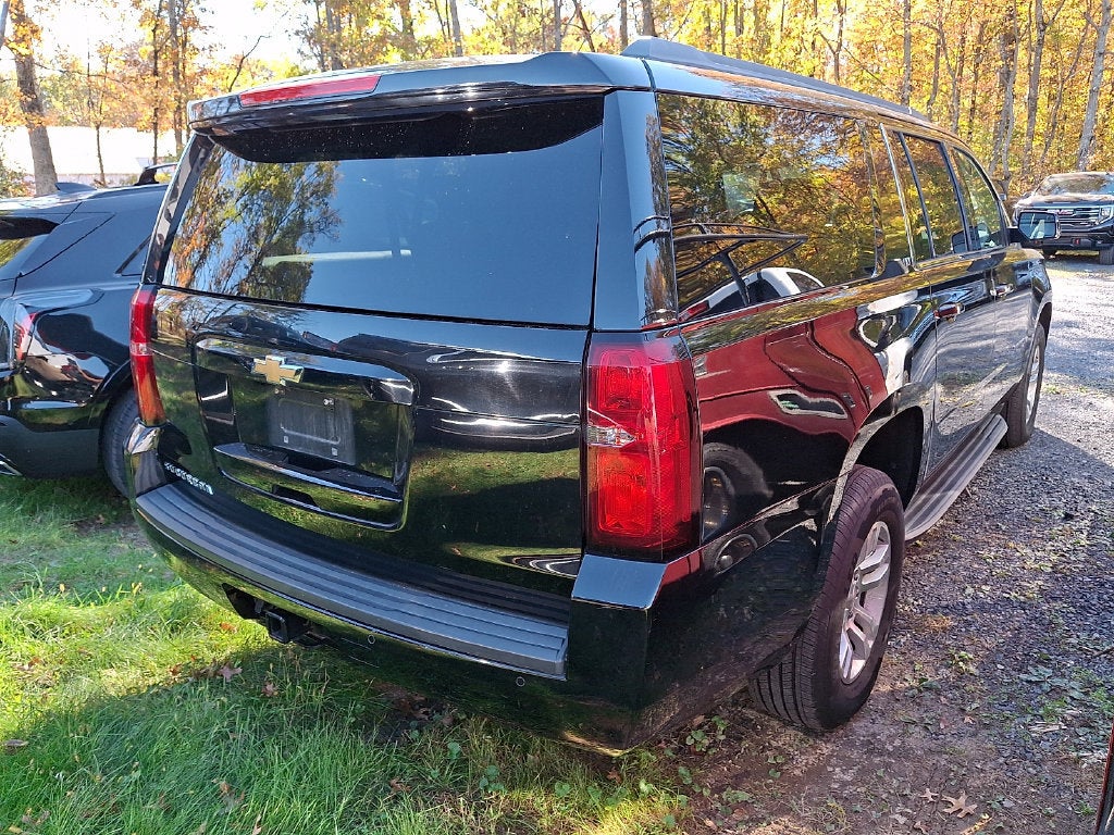 2017 Chevrolet Suburban LT
