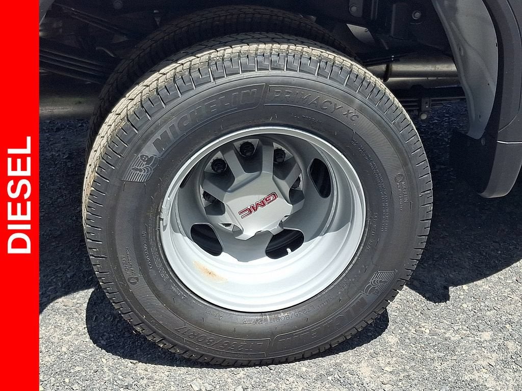 2026 GMC Sierra 3500 HD Pro DRW