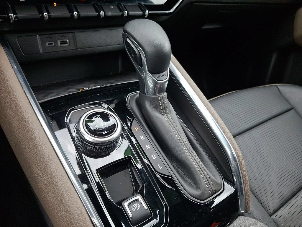 2023 GMC Canyon Denali