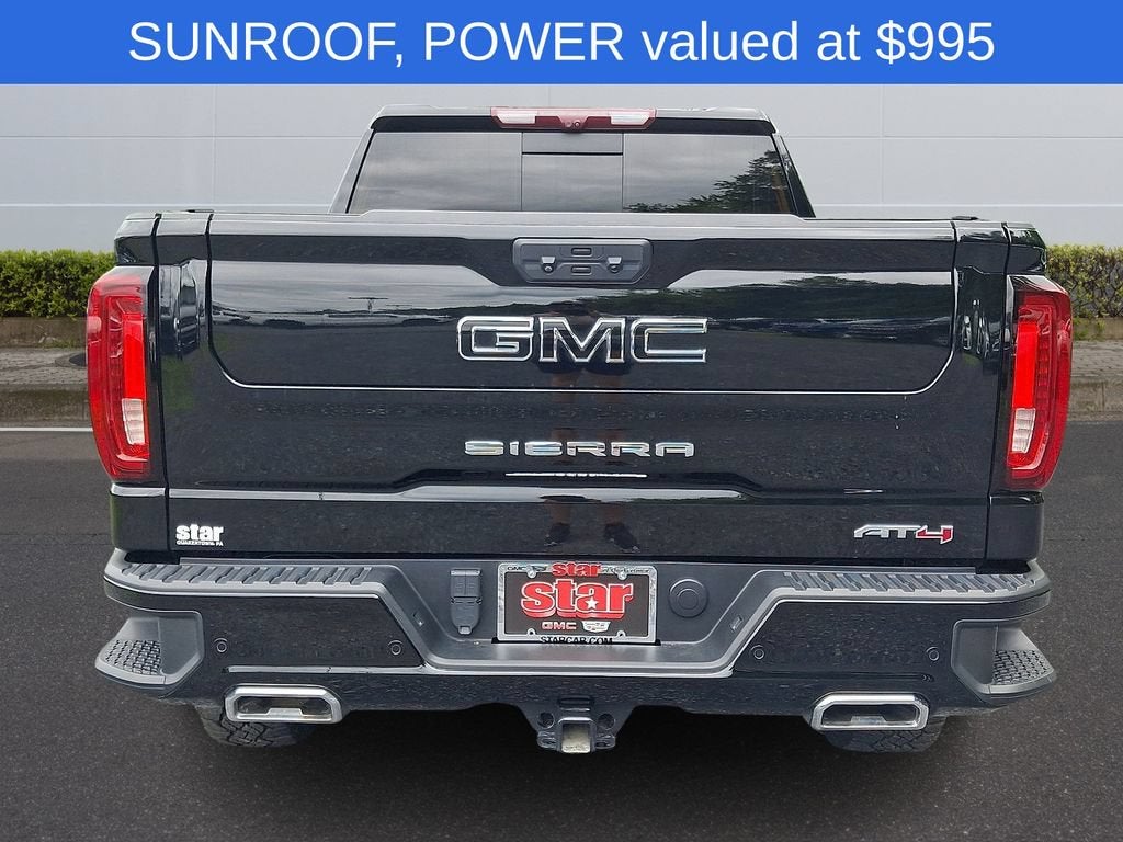 2022 GMC Sierra 1500 AT4