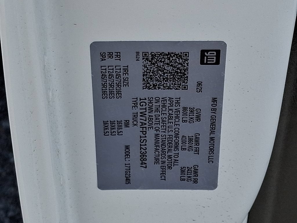 2025 GMC Savana Cargo Work Van