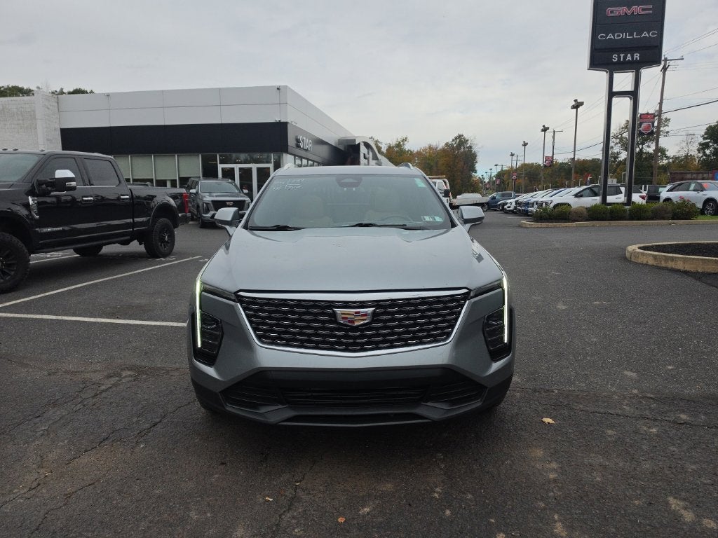 2024 Cadillac XT4 Luxury