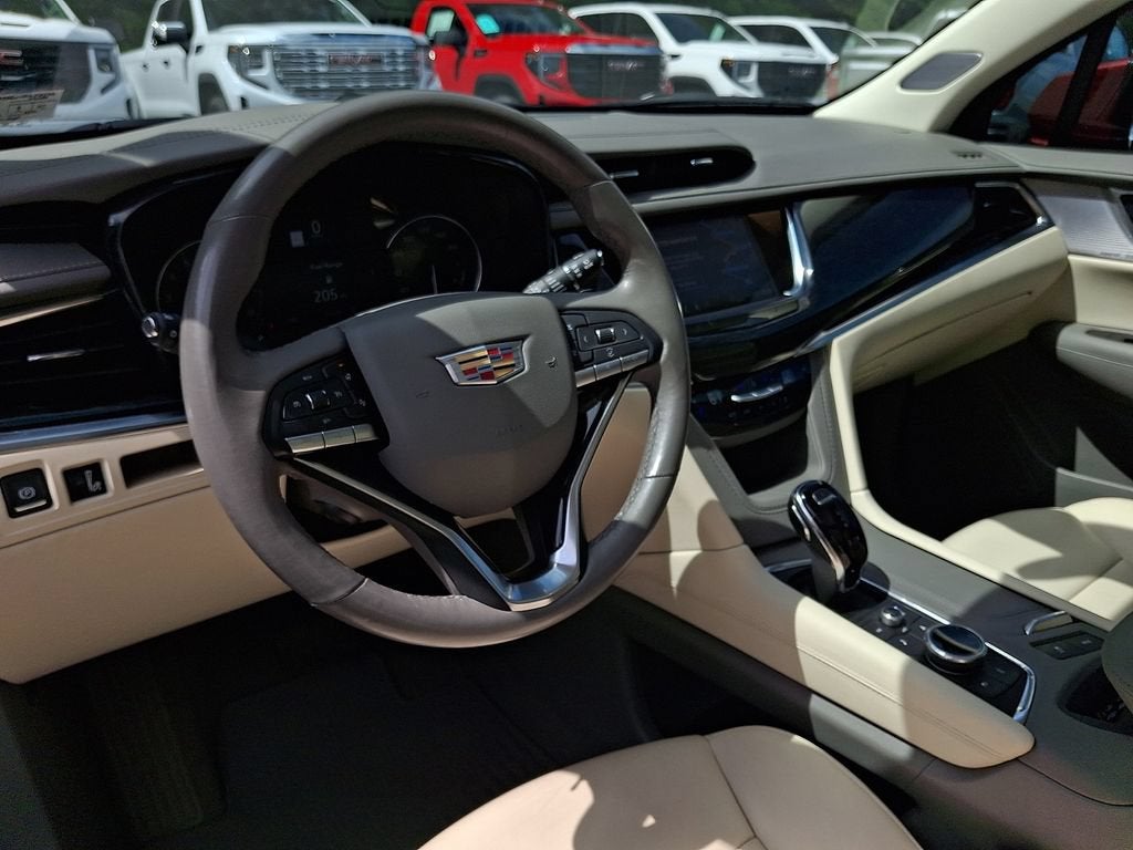 2024 Cadillac XT6 Premium Luxury