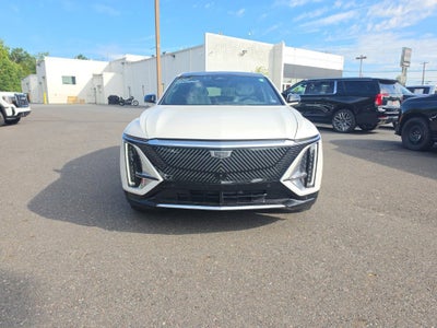 2024 Cadillac LYRIQ Luxury 3