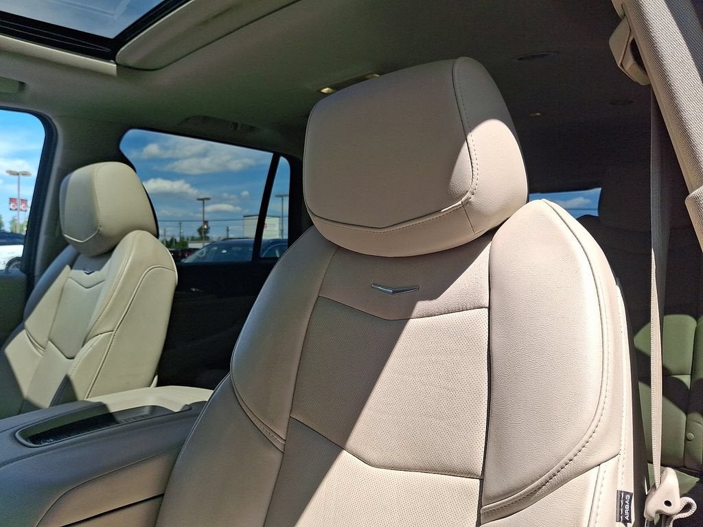 2018 Cadillac Escalade Luxury