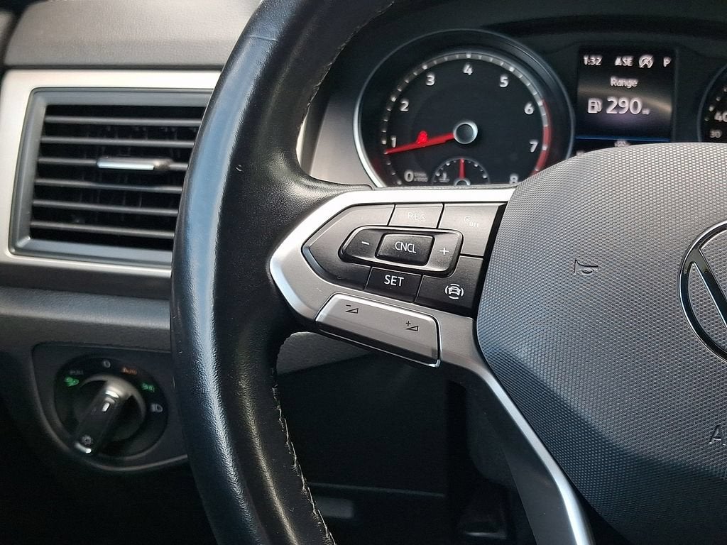 2020 Volkswagen Atlas Cross Sport 2.0T SE