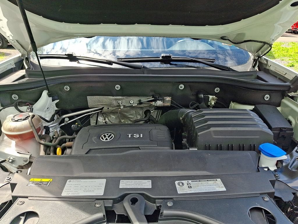 2020 Volkswagen Atlas Cross Sport 2.0T SE
