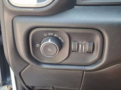 2020 RAM 2500 Tradesman Crew Cab 4x4 8' Box