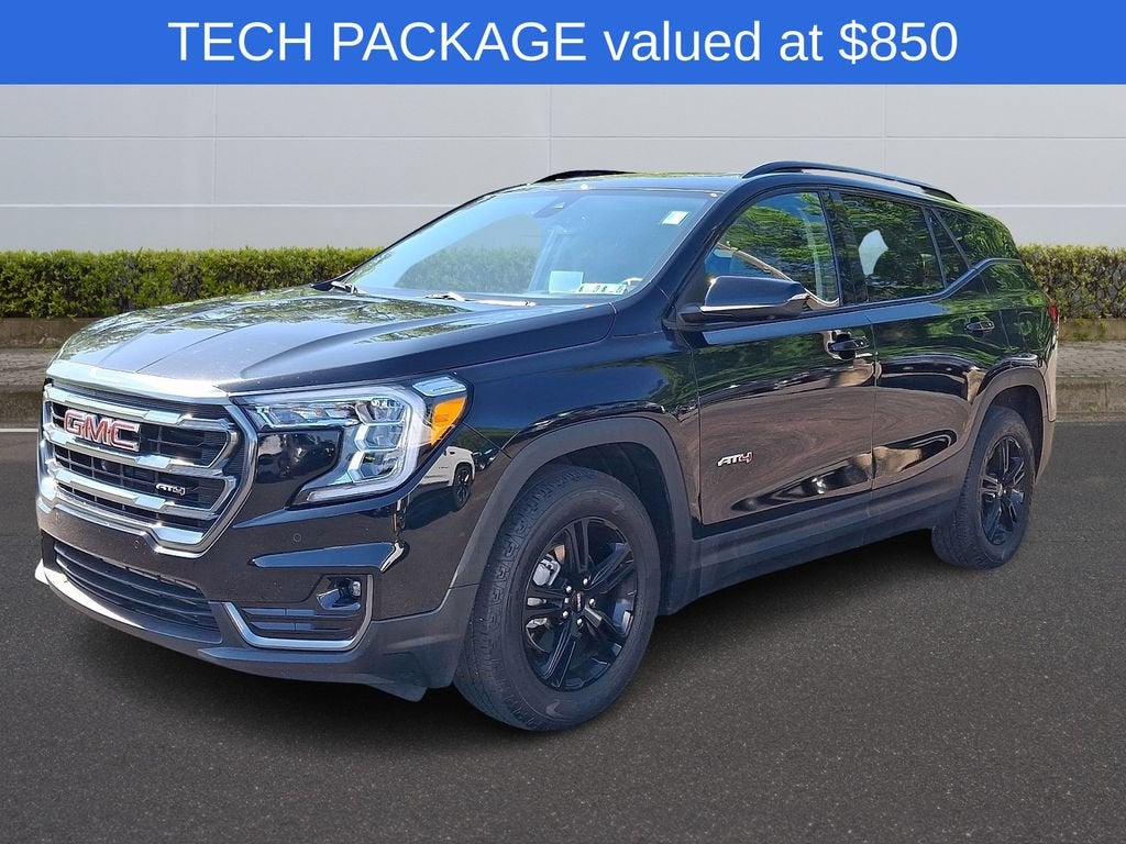 2023 GMC Terrain AT4