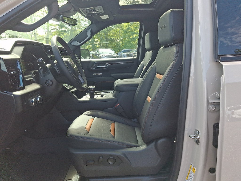 2026 GMC Sierra 1500 AT4 - Photo 7