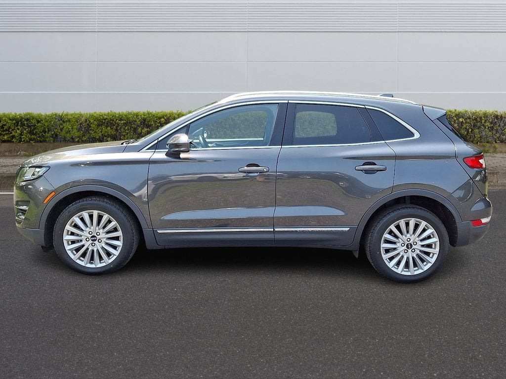 2019 Lincoln MKC Standard