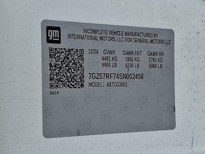 2025 GMC Savana Cutaway 3500 1WT