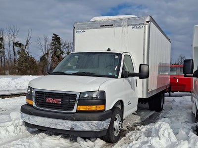2025 GMC Savana Cutaway 4500 2WT
