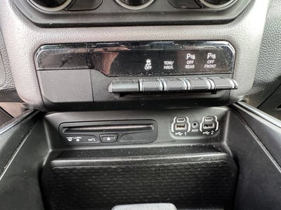 2019 RAM 1500 Big Horn/Lone Star Crew Cab 4x4 5'7" Box