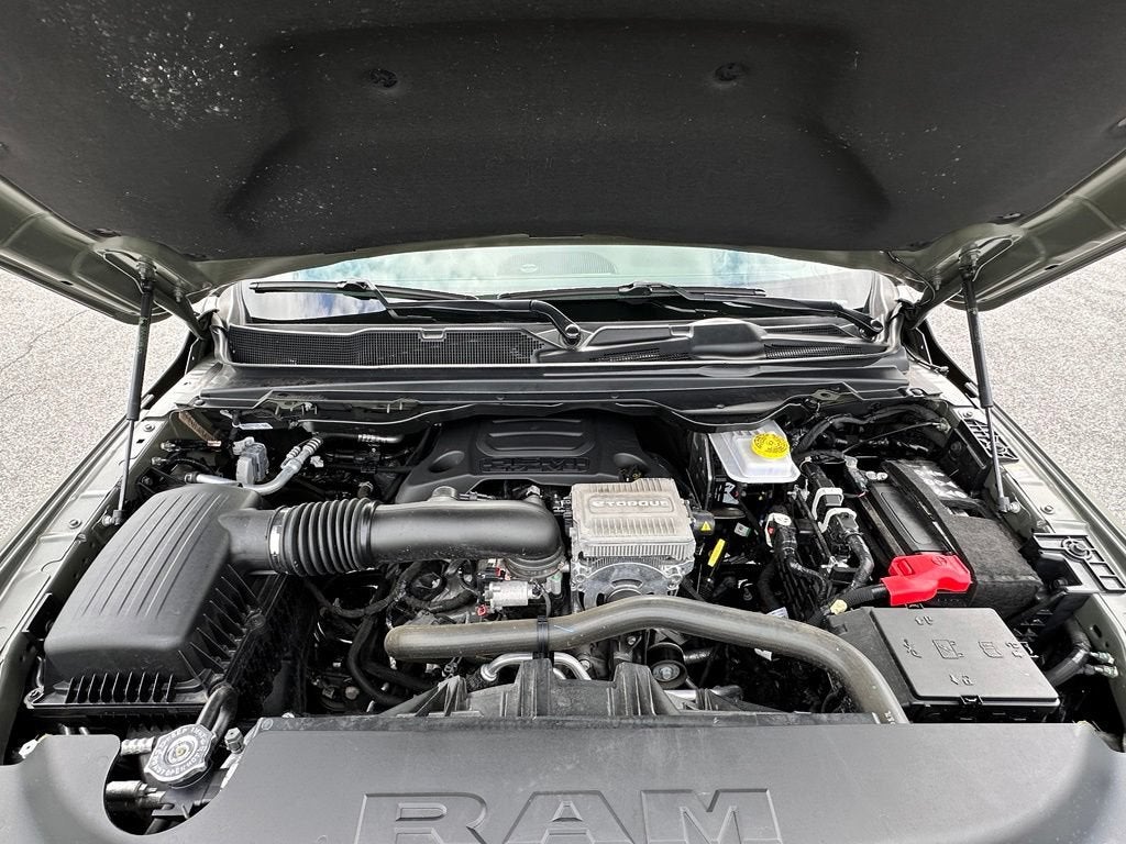 2026 RAM 1500 Big Horn Crew Cab 4x4 5'7" Box