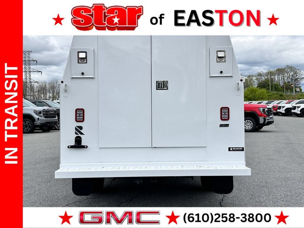 2025 GMC Savana Cutaway 3500 1WT