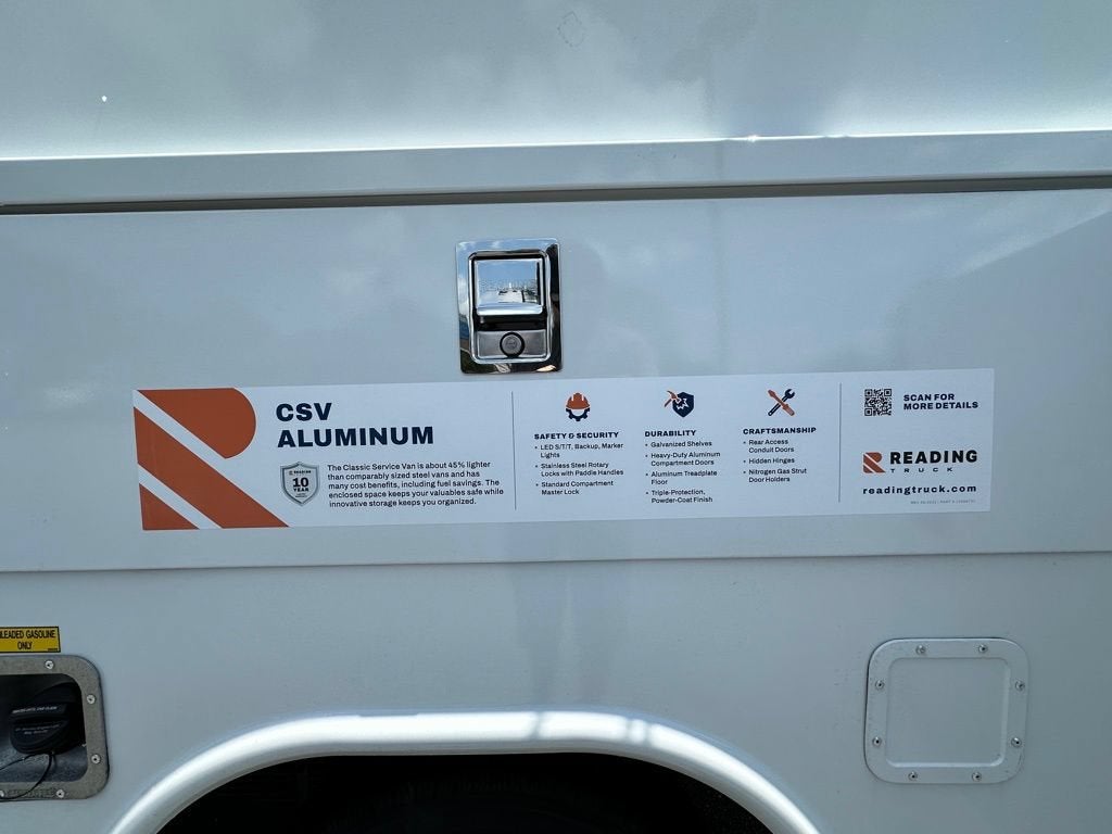 2025 GMC Savana Cutaway 3500 1WT
