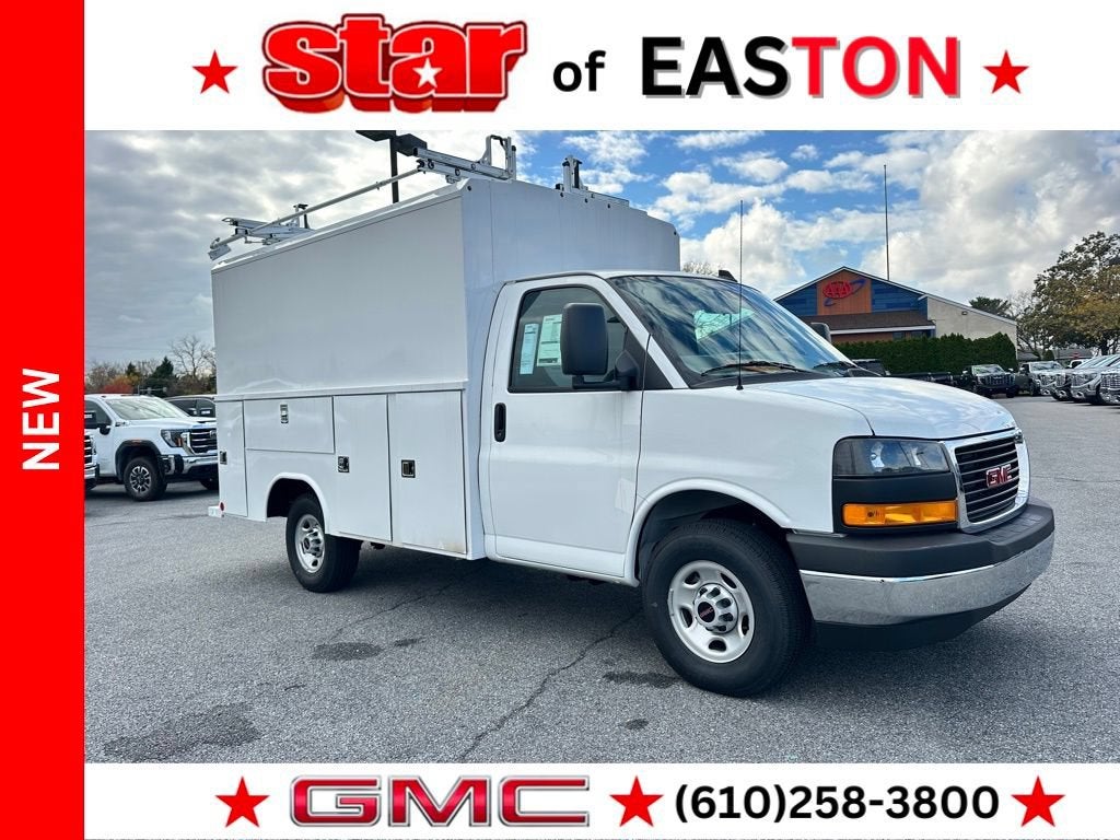 2025 GMC Savana Cutaway 3500 1WT