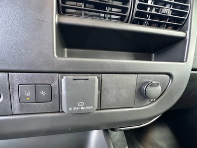 2025 GMC Savana Cutaway 3500 1WT