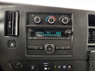 2025 GMC Savana Cutaway 3500 1WT