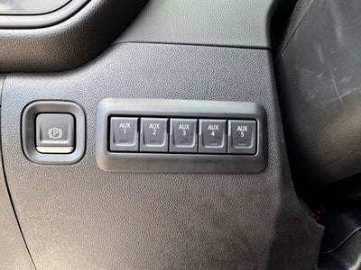 2025 GMC Sierra 3500 HD Chassis Cab Pro