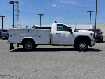 2025 GMC Sierra 3500 HD Chassis Cab Pro