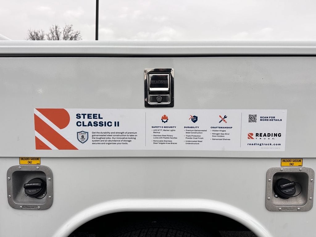 2025 GMC Sierra 3500 HD Chassis Cab Pro