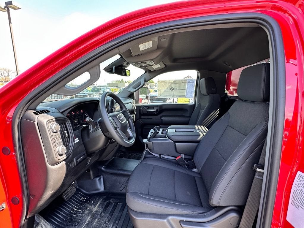 2026 GMC Sierra 3500 HD Chassis Cab Pro