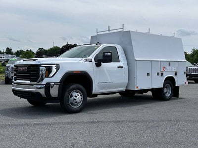 2026 GMC Sierra 3500 HD Chassis Cab Pro