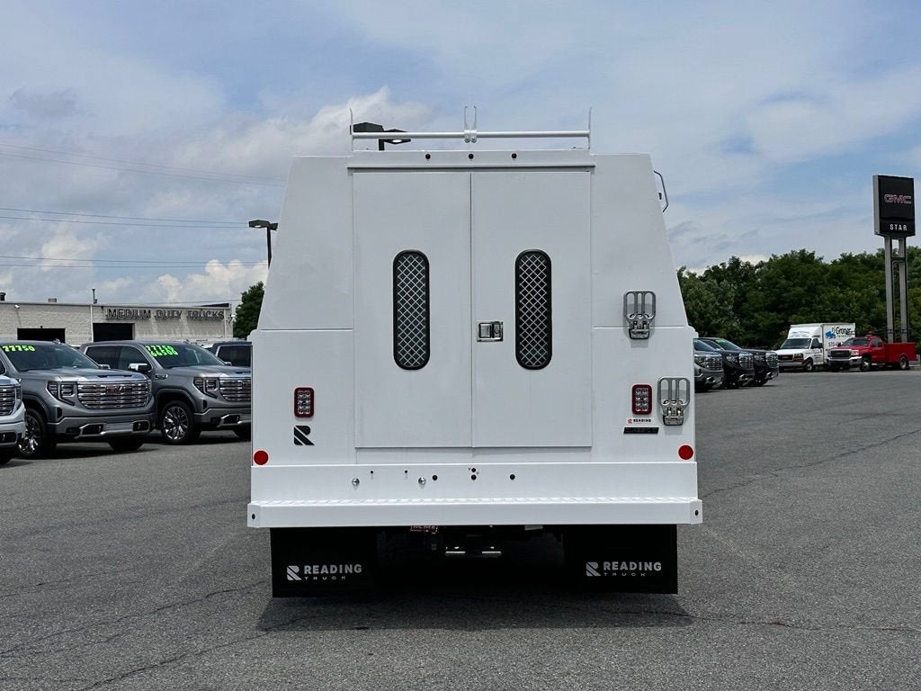 2026 GMC Sierra 3500 HD Chassis Cab Pro