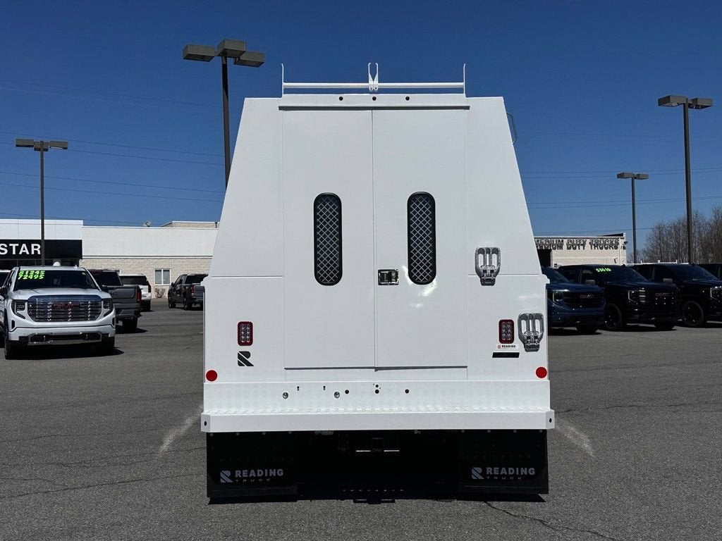 2026 GMC Sierra 3500 HD Chassis Cab Pro