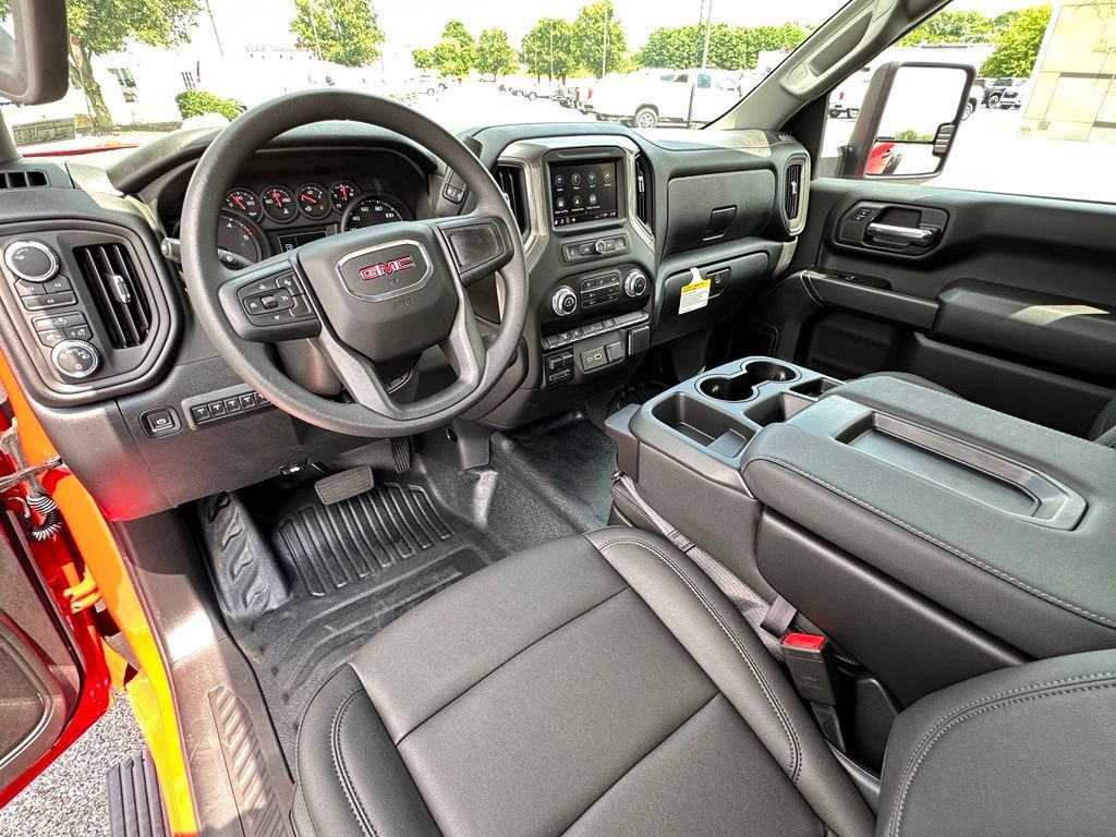 2026 GMC Sierra 3500 HD Chassis Cab Pro
