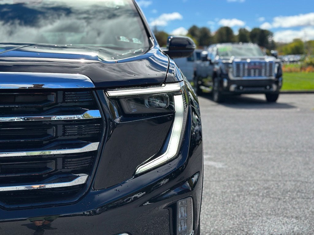 2027 GMC Acadia Elevation