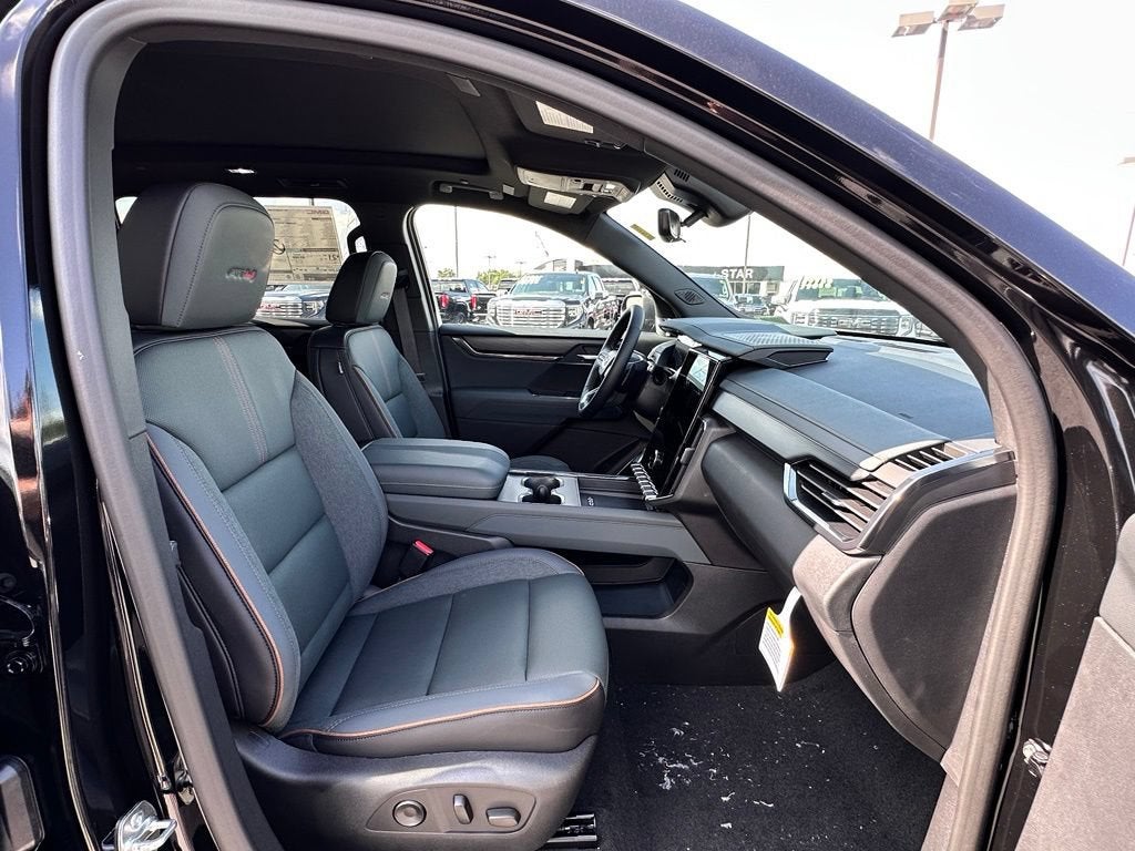 2027 GMC Acadia AT4