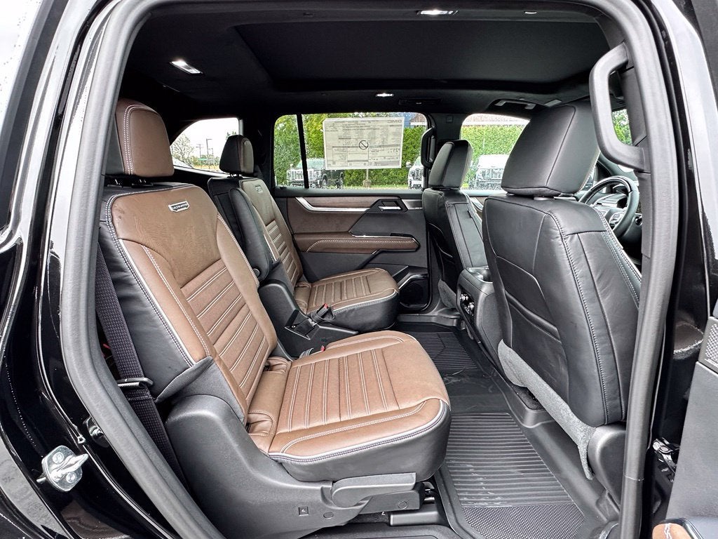 2027 GMC Acadia Denali Ultimate