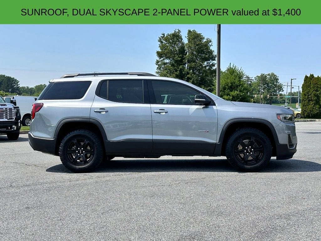 2023 GMC Acadia AT4