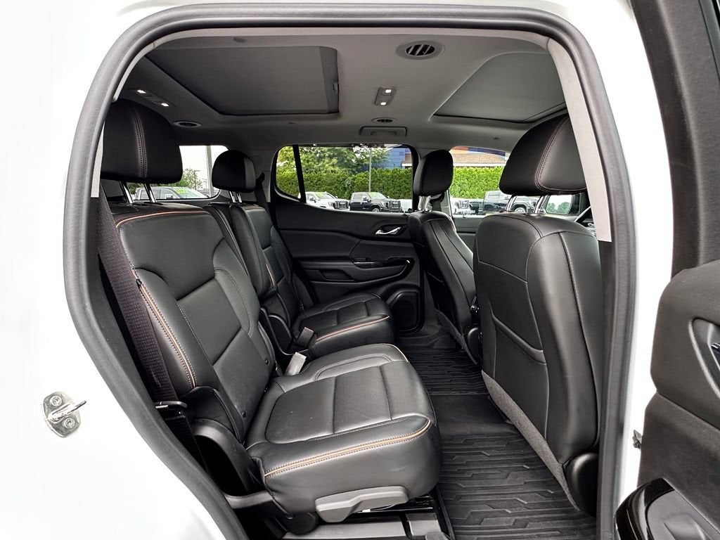 2021 GMC Acadia AT4